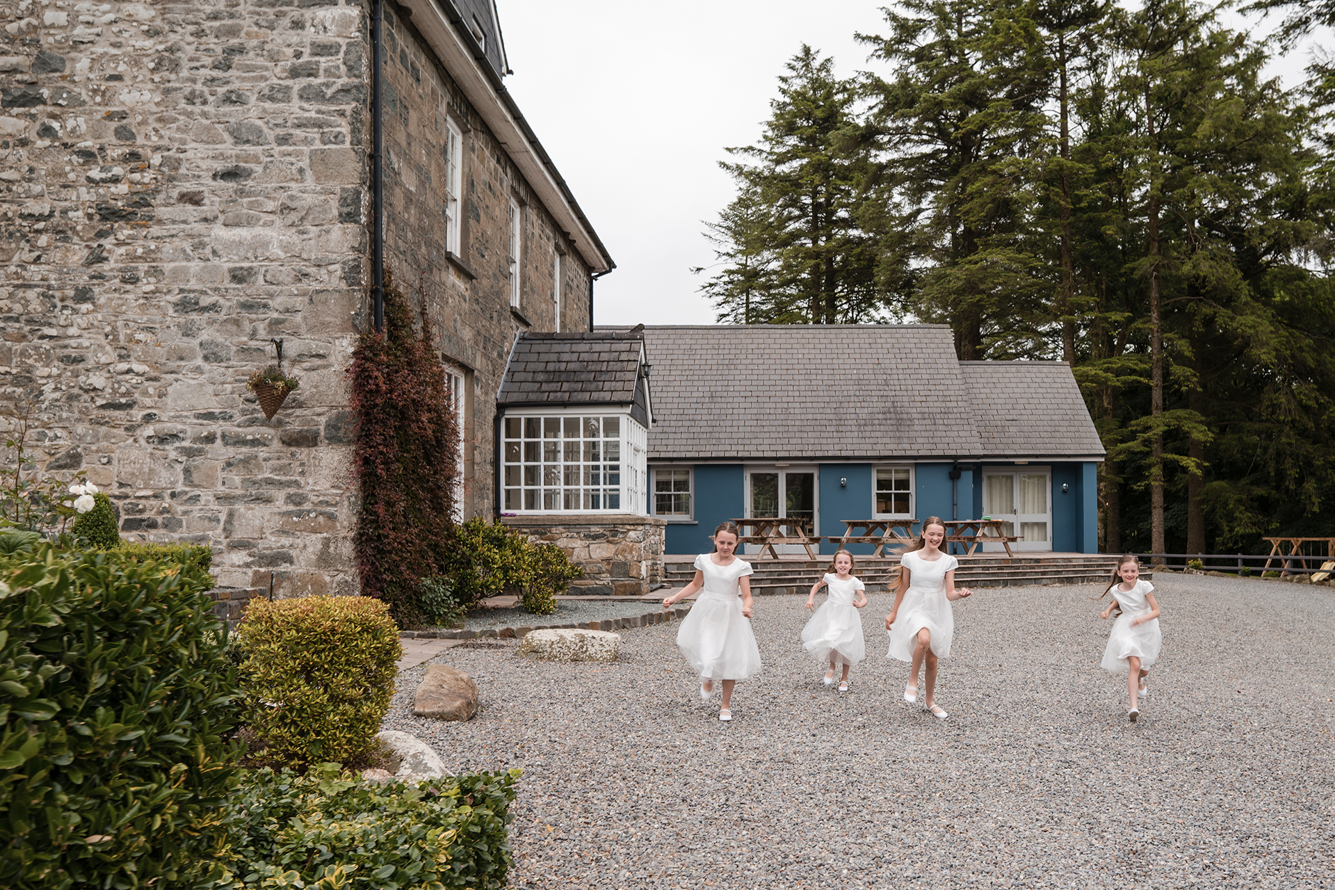 flower girls at Woodland wedding wales