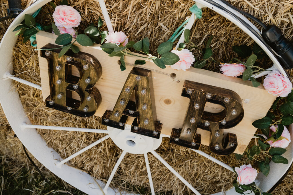 Summer wedding bar