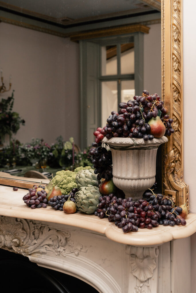 Effortlessly elegant table styling with curated florals and bespoke stationery – Garthmyl Hall wedding inspiration